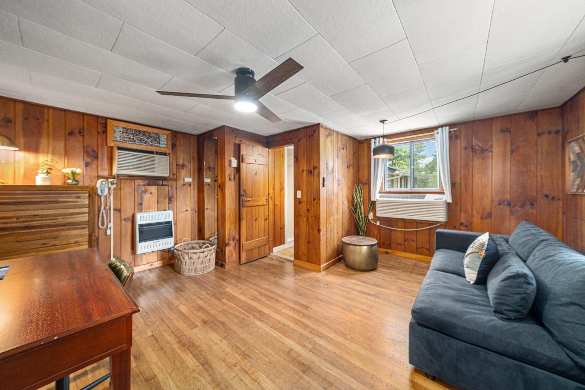 Cedarwood Inn Hendersonville Extérieur photo