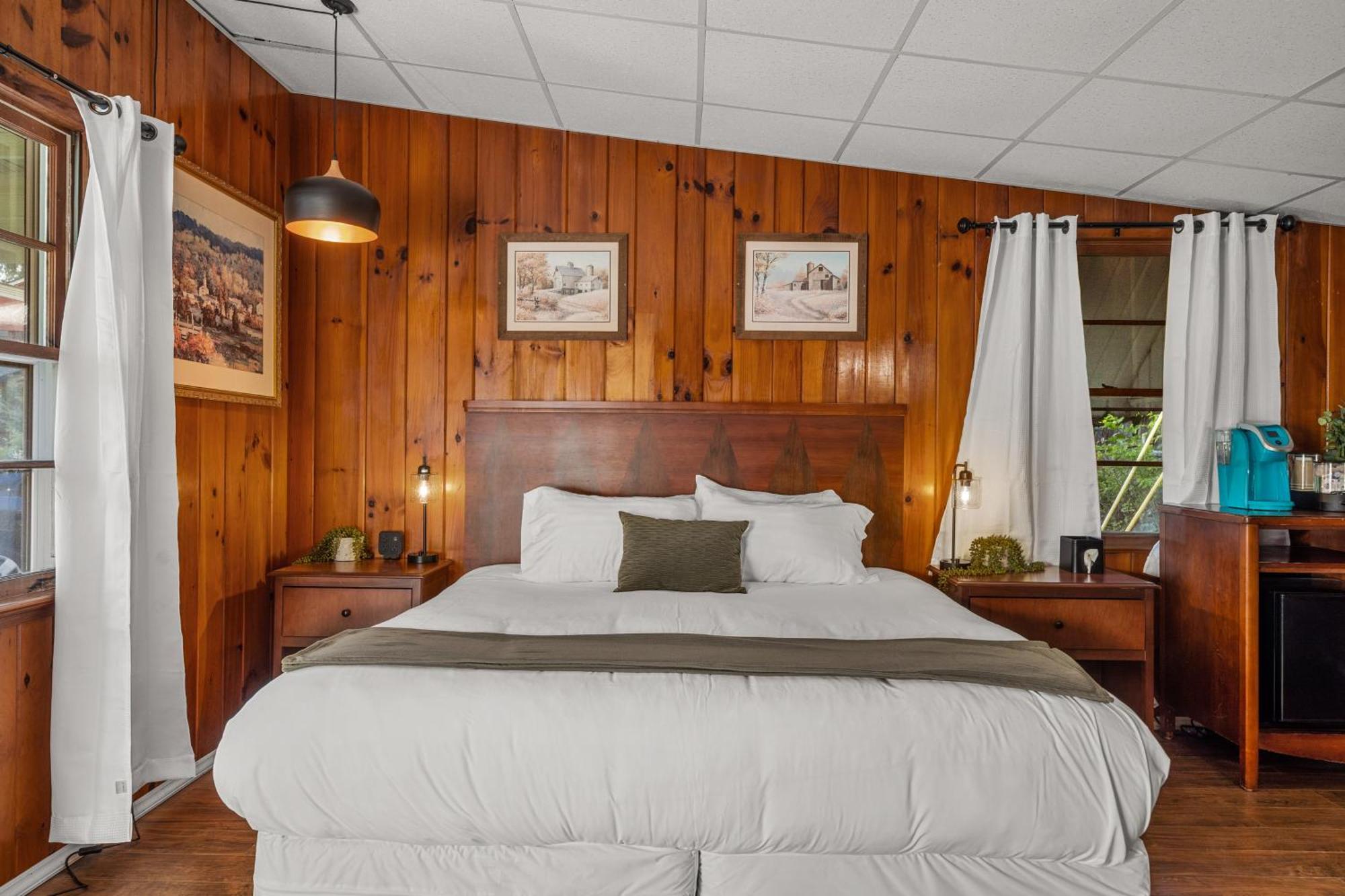 Cedarwood Inn Hendersonville Extérieur photo